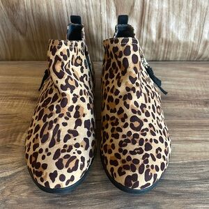 Leopard/Cheetah Print Booties Side Zip Dr Scholls BE ENERGIZED Foam Tech Shoe 10